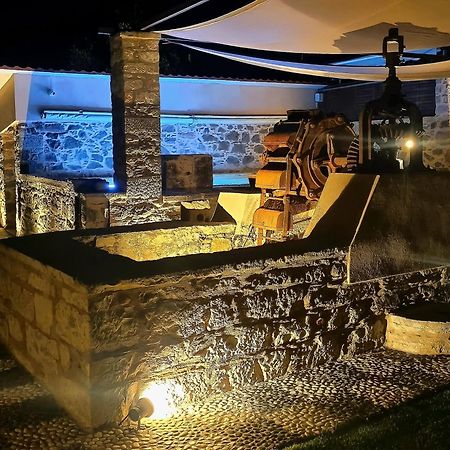 Περιβόλι Του Οδυσσέα Villa Volissos Eksteriør bilde
