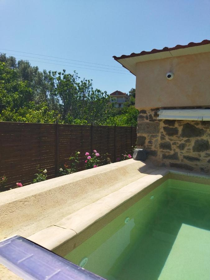 Περιβόλι Του Οδυσσέα Villa Volissos Eksteriør bilde