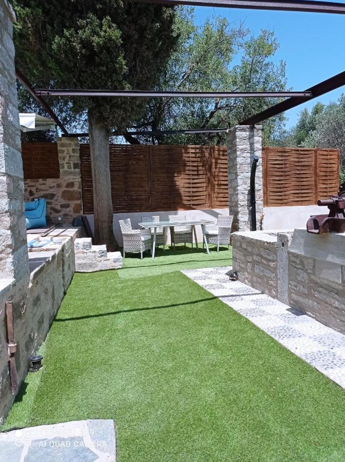Περιβόλι Του Οδυσσέα Villa Volissos Eksteriør bilde