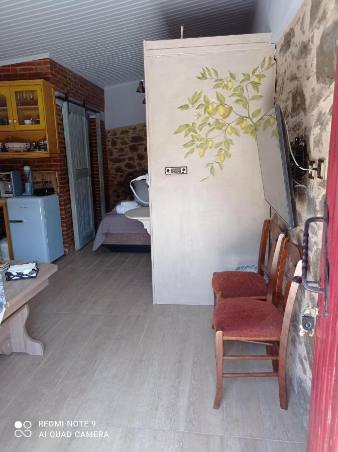 Περιβόλι Του Οδυσσέα Villa Volissos Eksteriør bilde